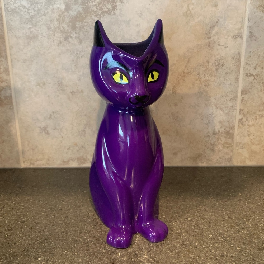 Disney - Hocus Pocus Binx Pitcher/Vase